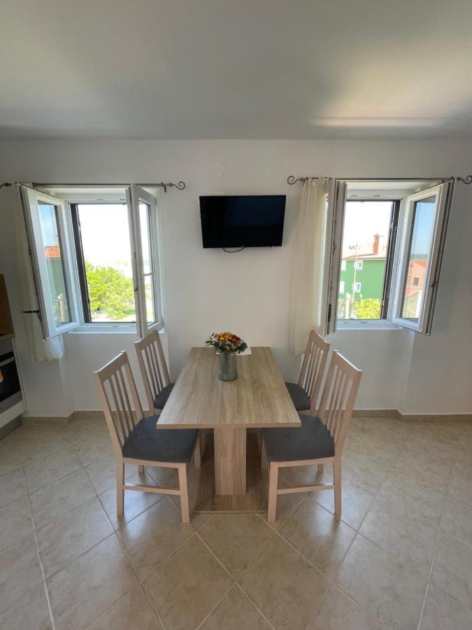Apartamento Oaza Nerezine Exterior foto